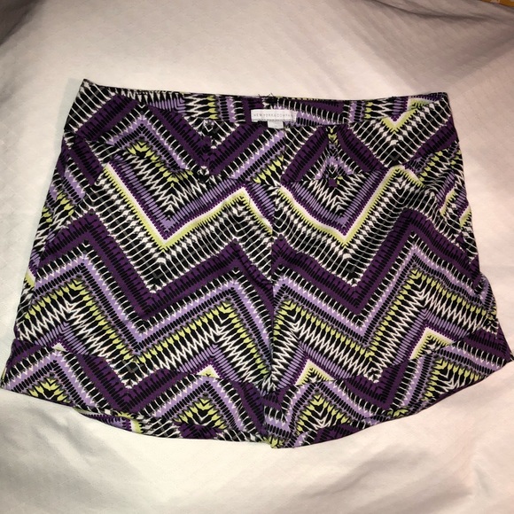 New York & Comp.  Print Shorts - Picture 1 of 2